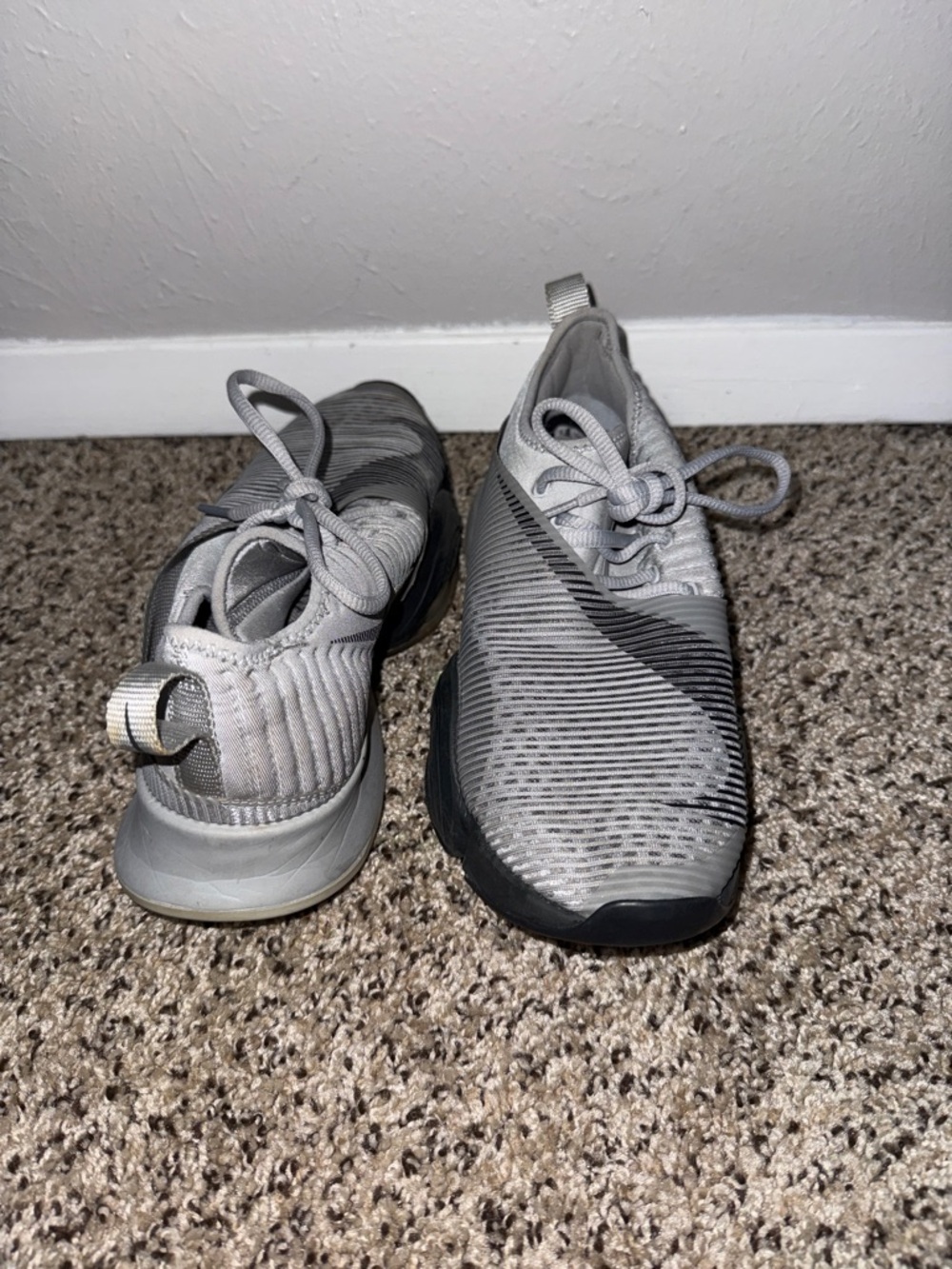 Nike Light Gray SuperReps